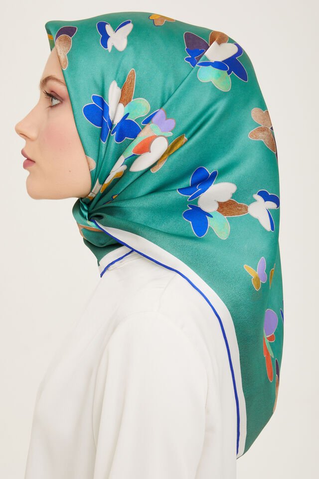 Armine İpek Eşarp 2024 İlkbahar-Yaz - 9146D-84 - Sura