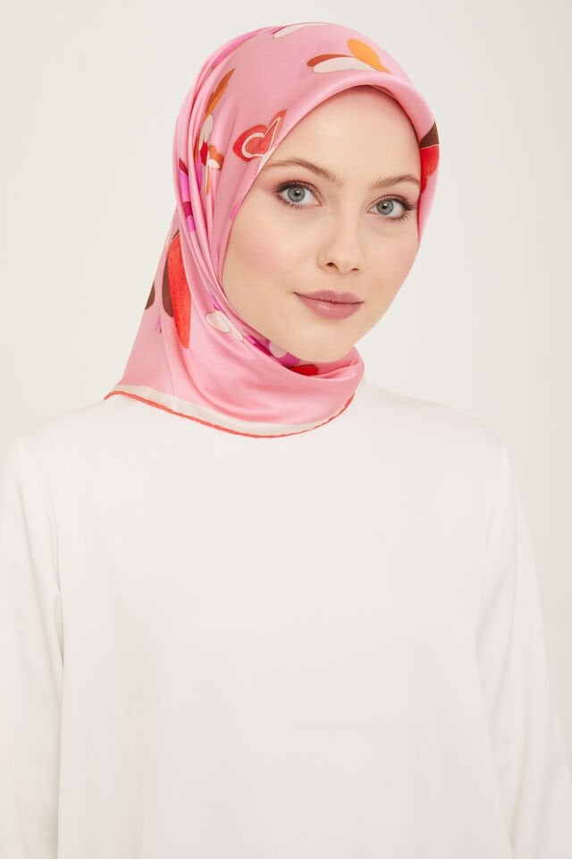 Armine İpek Eşarp 2024 İlkbahar-Yaz - 9146D-04 - Sura