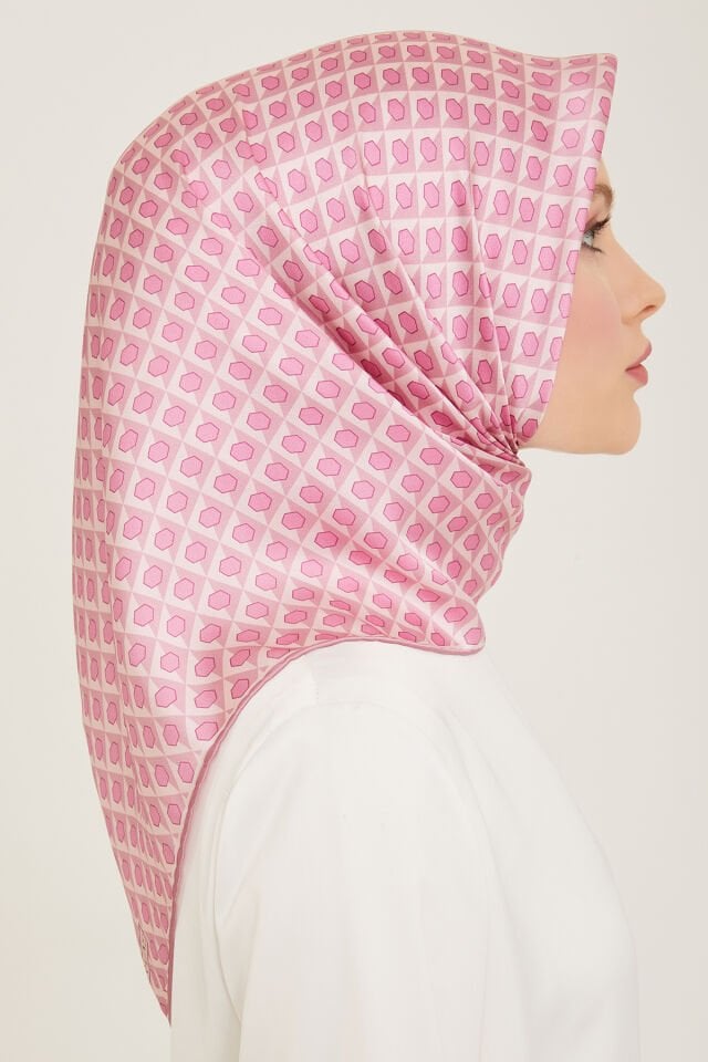 Armine İpek Eşarp 2024 İlkbahar-Yaz - 9109D-01 - Sura
