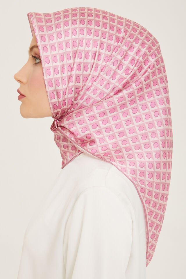 Armine İpek Eşarp 2024 İlkbahar-Yaz - 9109D-01 - Sura