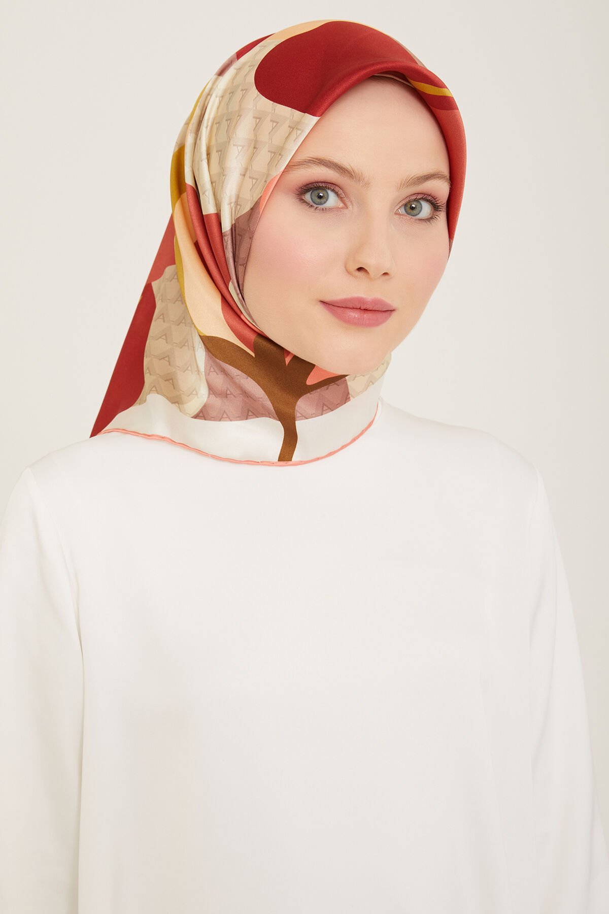 Armine İpek Eşarp 2024 İlkbahar-Yaz - 9119D-33- Sura