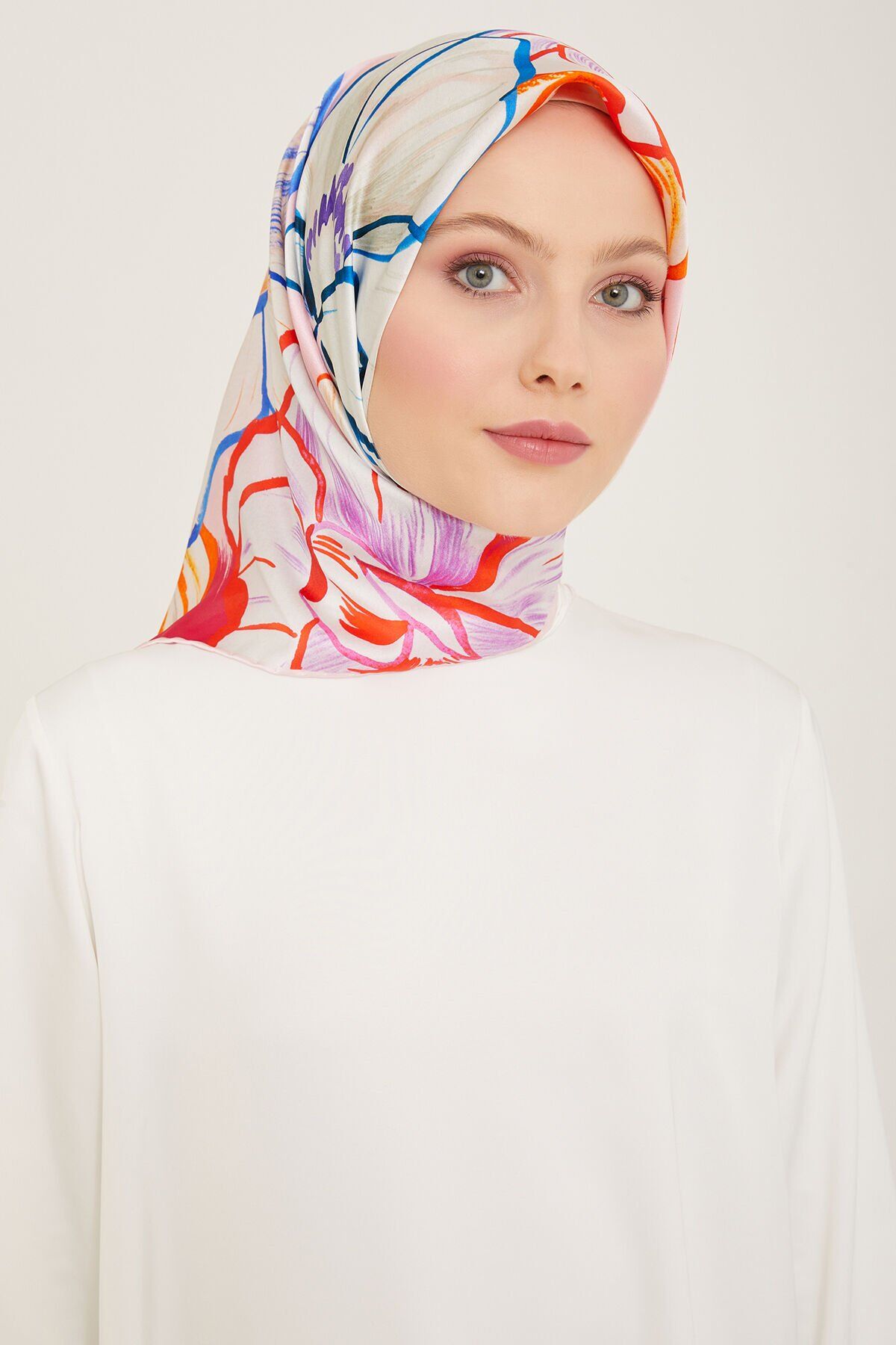 Armine İpek Eşarp 2024 İlkbahar-Yaz - 9110D-33 - Sura