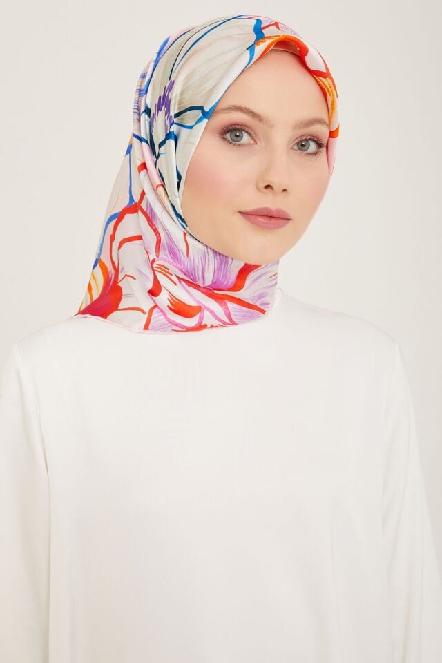 Armine İpek Eşarp 2024 İlkbahar-Yaz - 9110D-33 - Sura