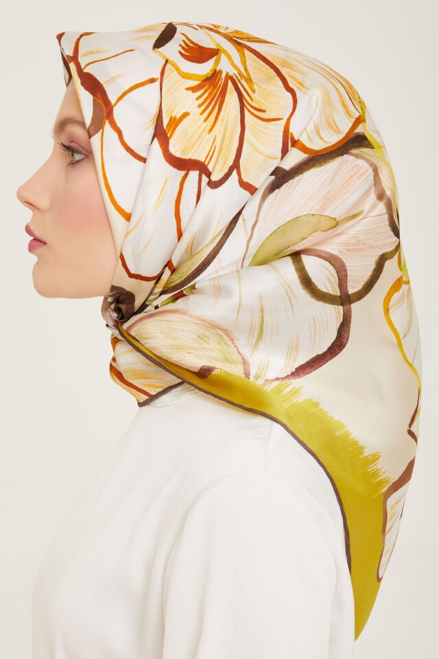 Armine İpek Eşarp 2024 İlkbahar-Yaz - 9110D-34 - Sura