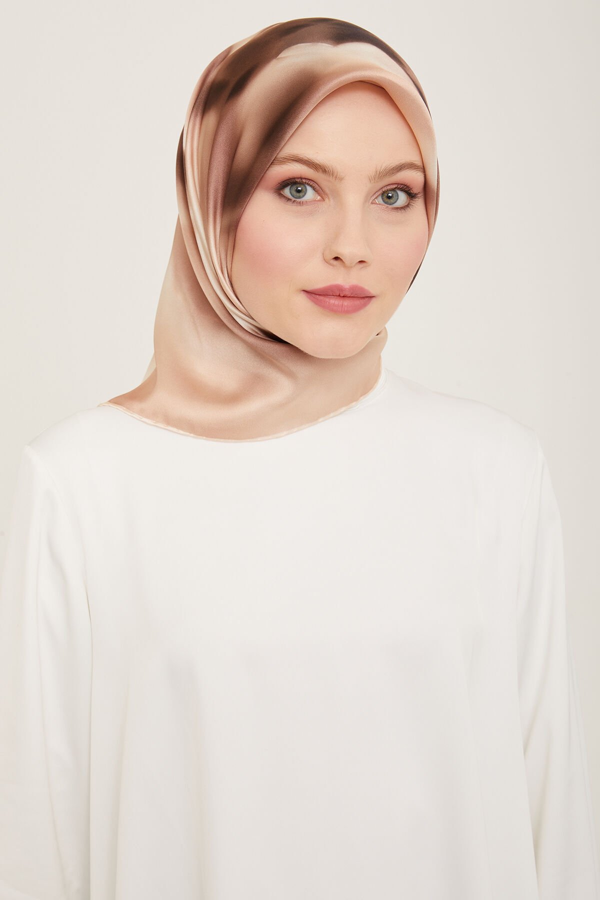 Armine İpek Eşarp 2024 İlkbahar-Yaz - 9124D-83 - Sura