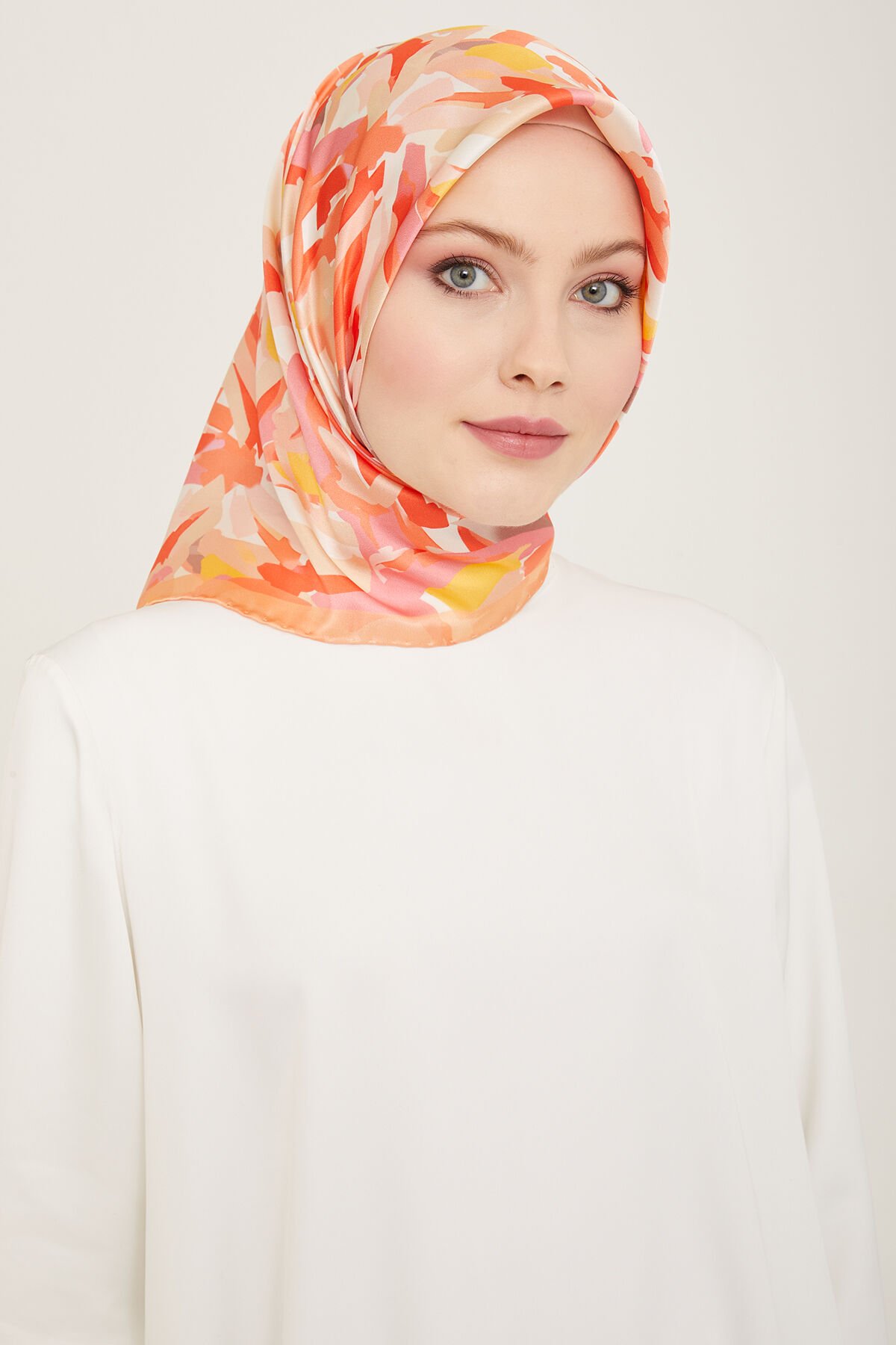Armine İpek Eşarp 2024 İlkbahar-Yaz - 9140D-50 - Tivil