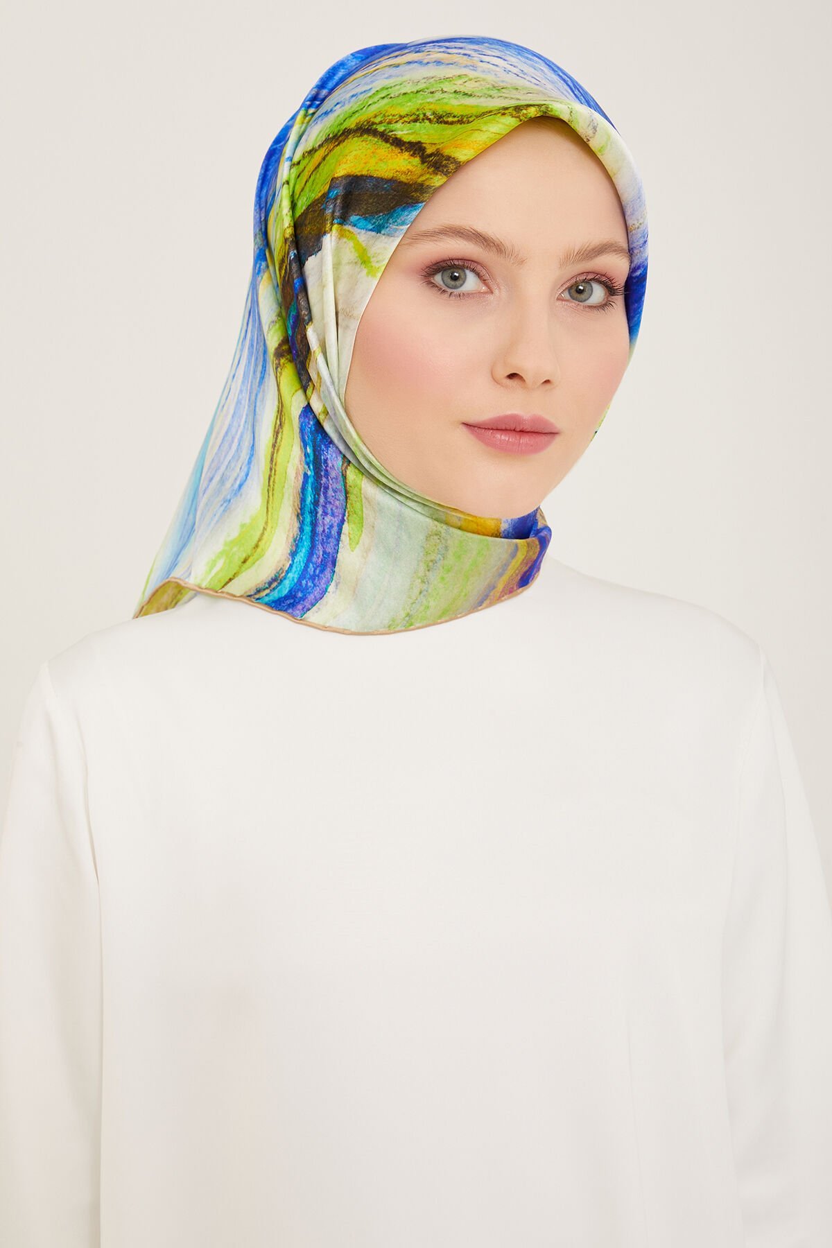 Armine İpek Eşarp 2024 İlkbahar-Yaz - 9102D-83 - Sura