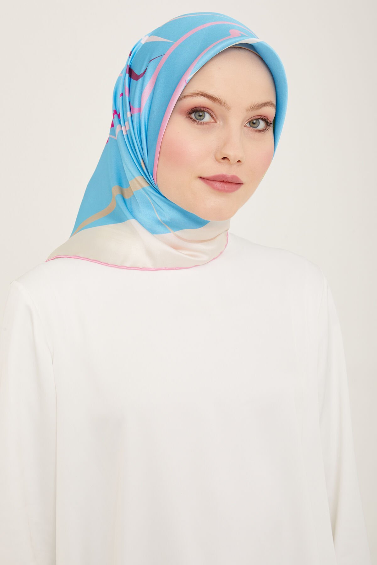 Armine İpek Eşarp 2024 İlkbahar-Yaz - 9115D-83 - Sura