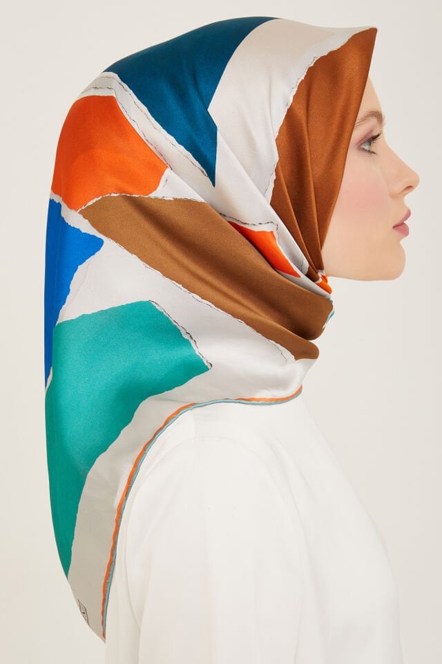 Armine İpek Eşarp 2024 İlkbahar-Yaz - 9125D-83 - Sura