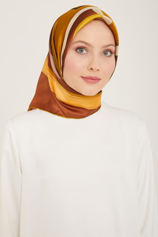 Armine İpek Eşarp 2024 İlkbahar-Yaz - 9122D-56 - Sura