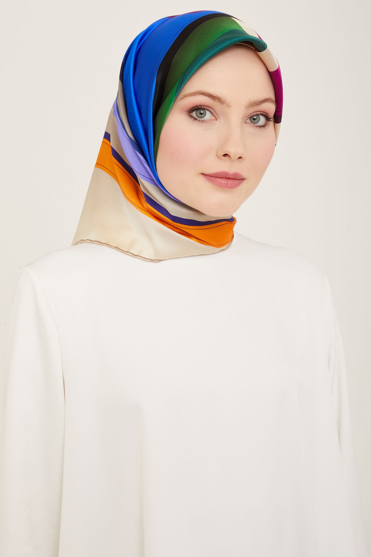 Armine İpek Eşarp 2024 İlkbahar-Yaz - 9122D-31 - Sura