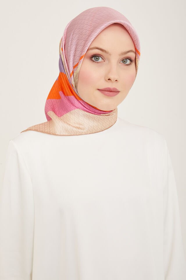 Armine İpek Eşarp 2024 İlkbahar-Yaz - 9111D-39 - Sura
