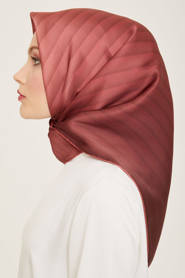 Armine İpek Eşarp 2024 İlkbahar-Yaz - 9150D-02 - Sura