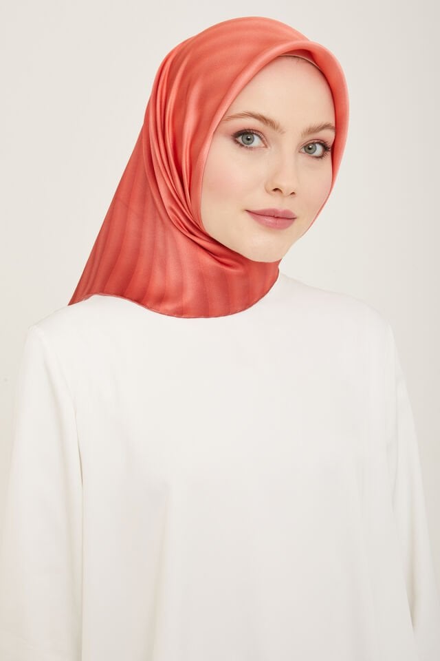 Armine İpek Eşarp 2024 İlkbahar-Yaz - 9150D-04 - Sura