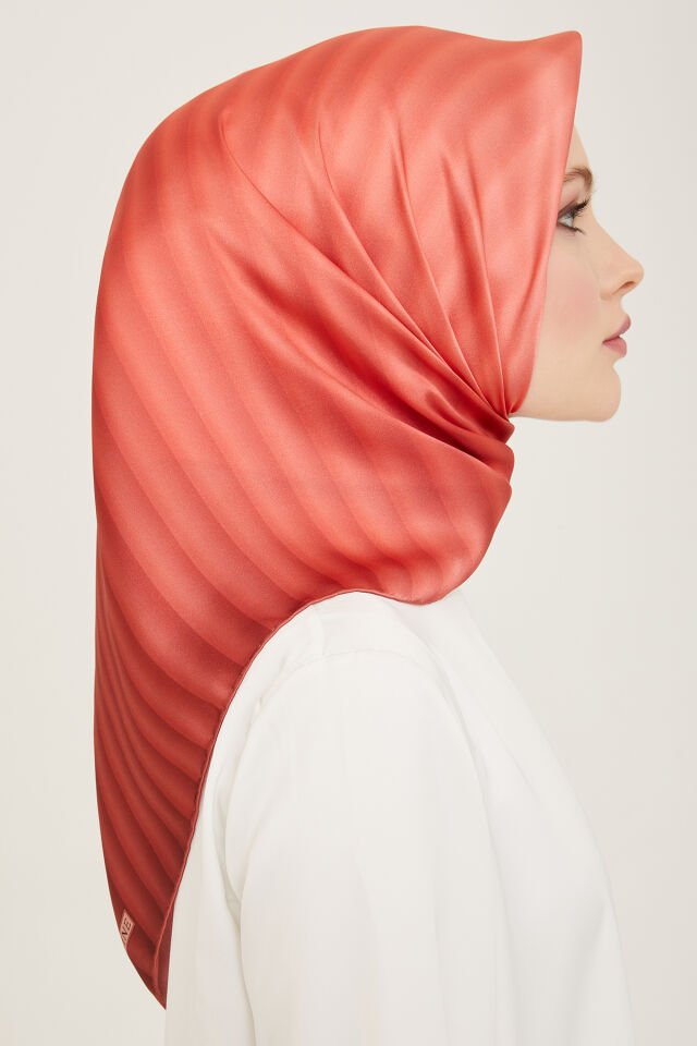 Armine İpek Eşarp 2024 İlkbahar-Yaz - 9150D-04 - Sura