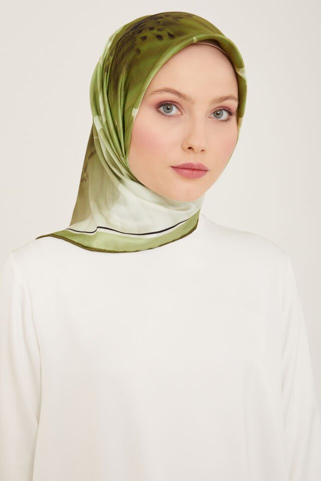 Armine İpek Eşarp 2024 İlkbahar-Yaz - 9100D-05- Sura