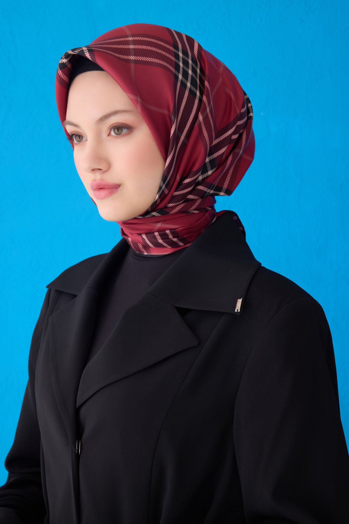 Belli İpek Eşarp 2025 İlkbahar-Yaz - 4122D-54 - Tivil